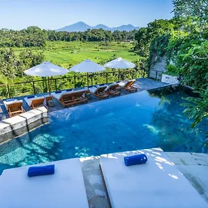 Hotel Uma Kalai